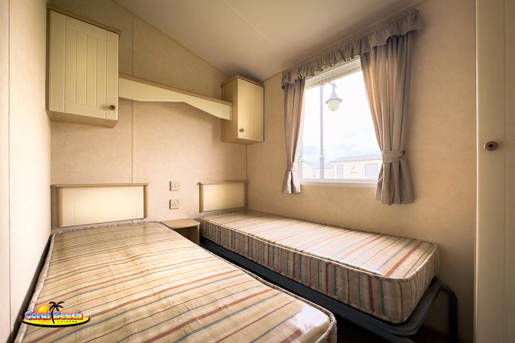  8 berth
